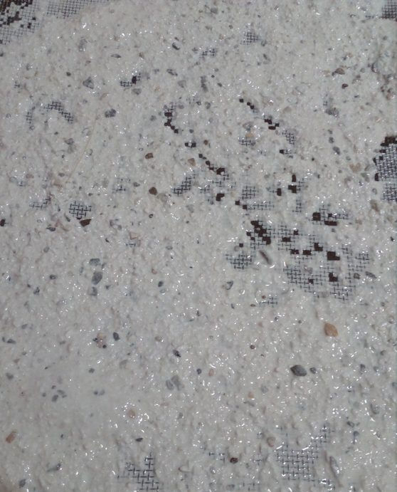 morceaux dans le fond du bidon